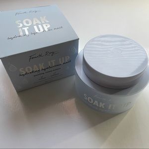 Colourpop Fourth Ray Beauty Soak It Up Hydrating Hyaluronic Mask